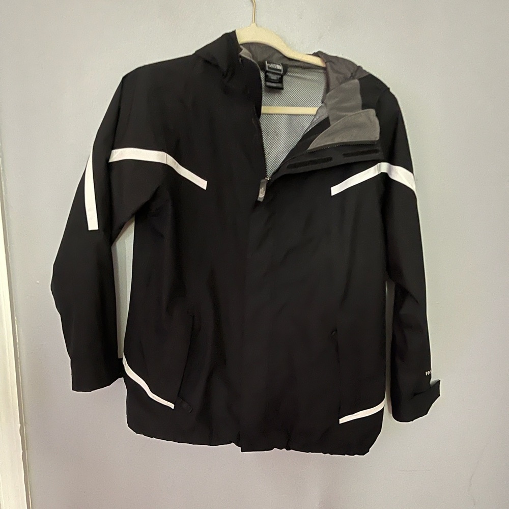 North face hyvent windbreaker L